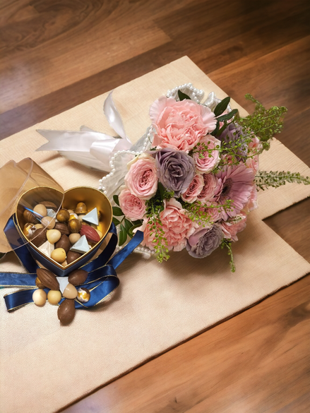Bridal Bouquet with Chocolates Box
