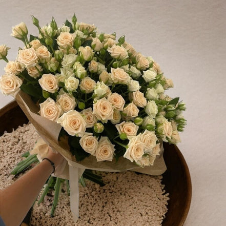 Spray Roses Bloom